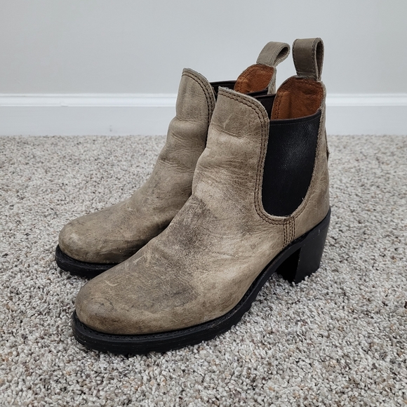 Frye Shoes - Frye Sabrina Chelsea Boot